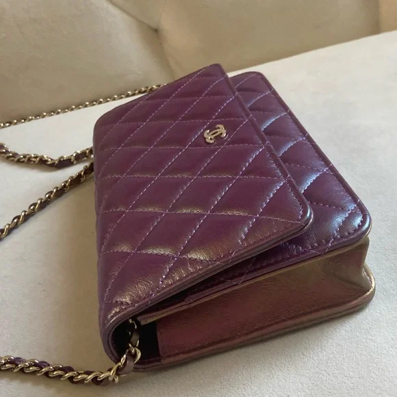NEW🔥Chanel Iridescent WOC crossbody - Picture 9 of 13